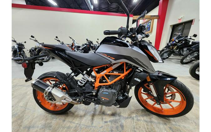 2022 KTM 390 DUKE