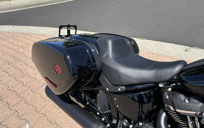 FXLRST 2025 Low Rider® ST