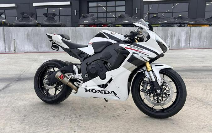 2025 Honda® CBR1000RR