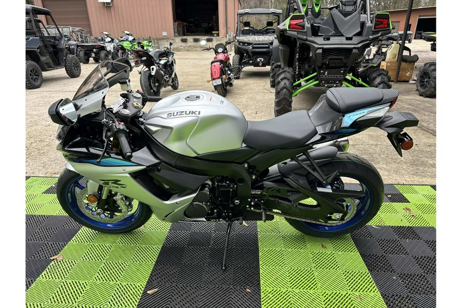 2026 Suzuki GSX-R750