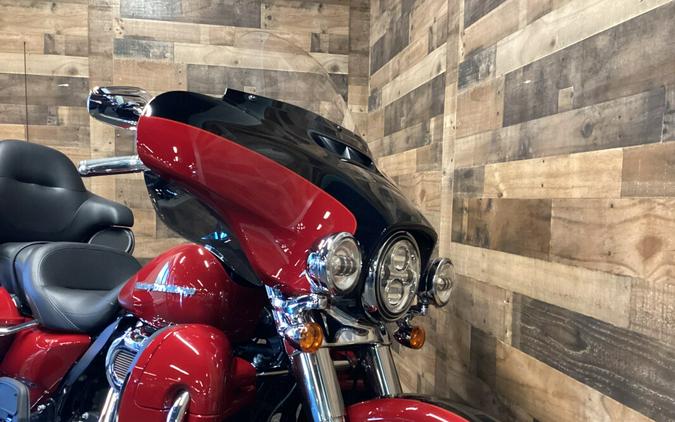 2021 Harley-Davidson Ultra Limited Billiard Red/Vivid Black FLHTK