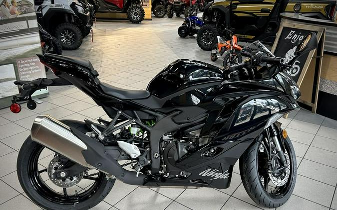 2024 Kawasaki Ninja® ZX™-4RR ABS