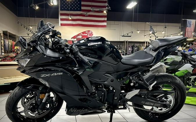 2024 Kawasaki Ninja® ZX™-4RR ABS