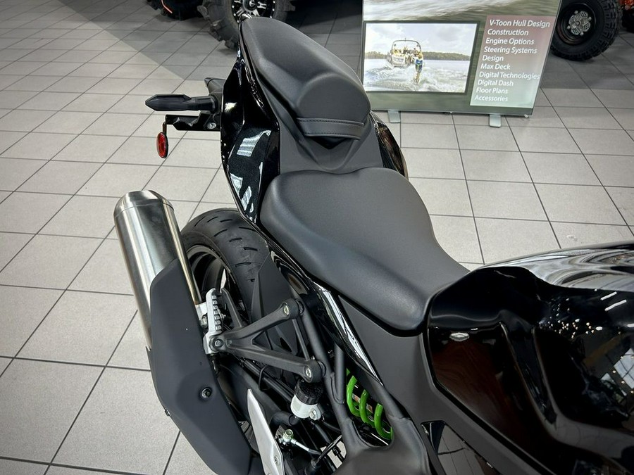 2024 Kawasaki Ninja® ZX™-4RR ABS