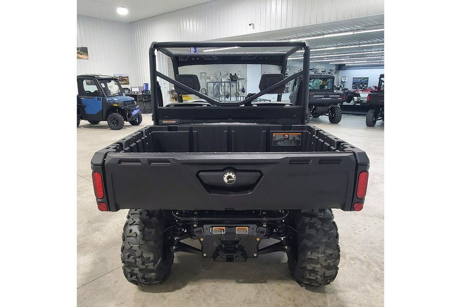 2026 Can-Am Defender DPS HD9