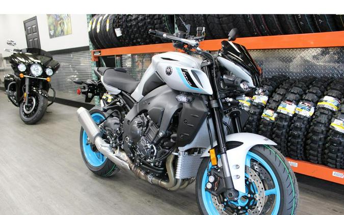 2025 Yamaha MT-10