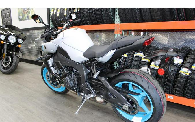 2025 Yamaha MT-10