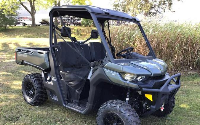 2024 Can-Am® Defender XT HD9