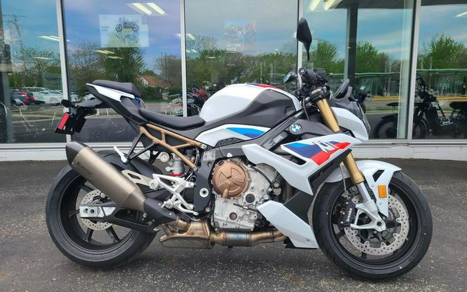 2024 BMW S 1000 R Light White/M Motorsport