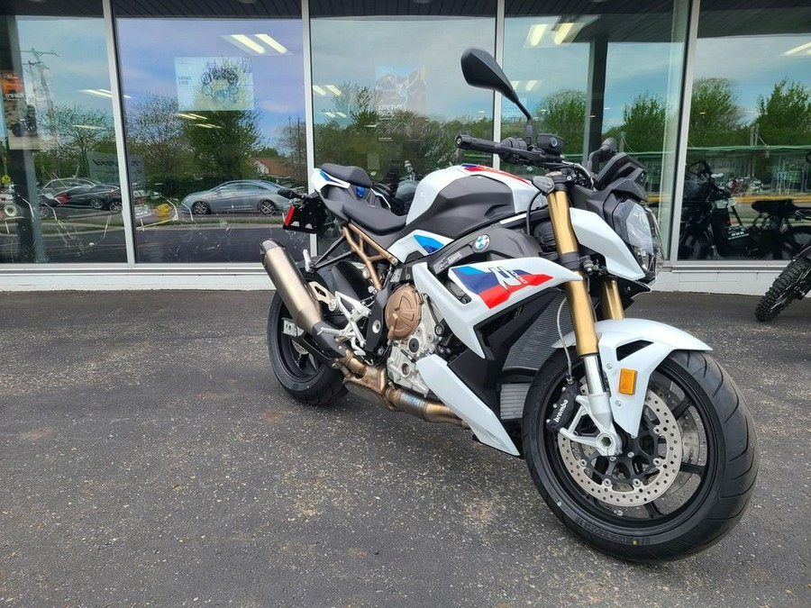 2024 BMW S 1000 R Light White/M Motorsport