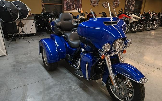 FLHTCUTG 2024 Tri Glide Ultra