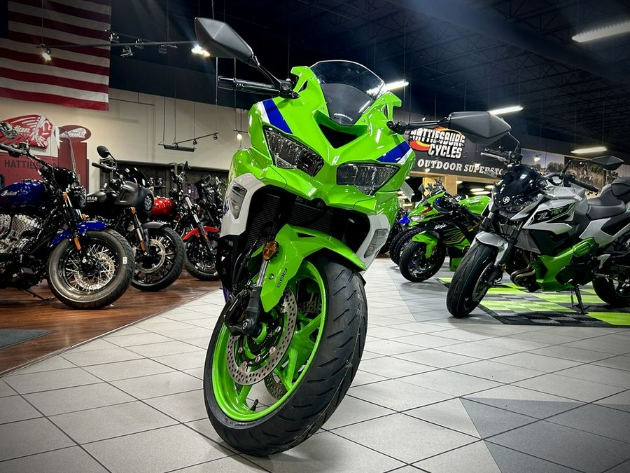 2024 Kawasaki Ninja® ZX™-4RR 40th Anniversary Edition ABS