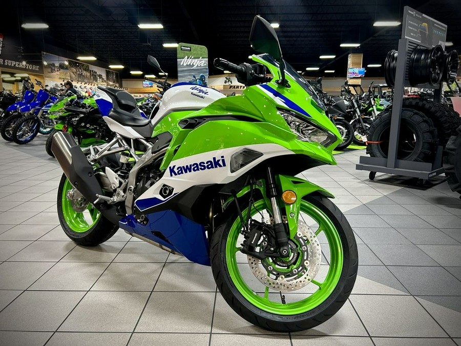 2024 Kawasaki Ninja® ZX™-4RR 40th Anniversary Edition ABS