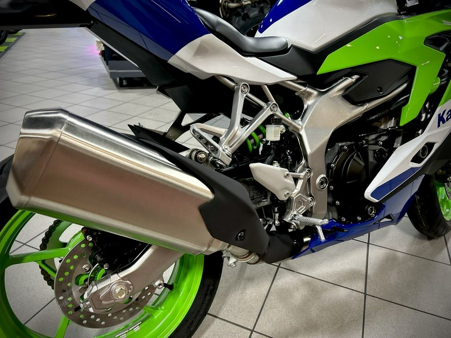 2024 Kawasaki Ninja® ZX™-4RR 40th Anniversary Edition ABS