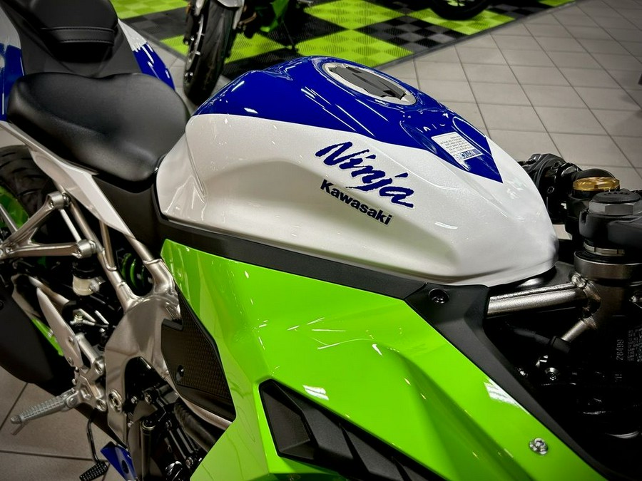 2024 Kawasaki Ninja® ZX™-4RR 40th Anniversary Edition ABS