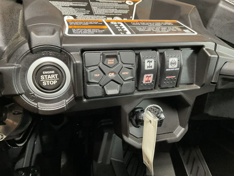 2026 Can-Am® Commander XT 1000R