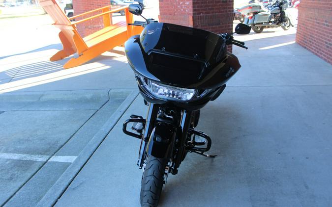 2026 Harley-Davidson® Road Glide® Vivid Black Black Trim