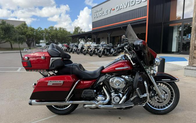 2013 Harley-Davidson® Electra Glide® Ultra Limited Two-Tone Ember Red Sunglo/Merlot Sunglo