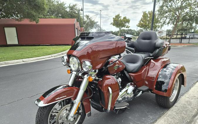 FLHTCUTG 2024 Tri Glide Ultra