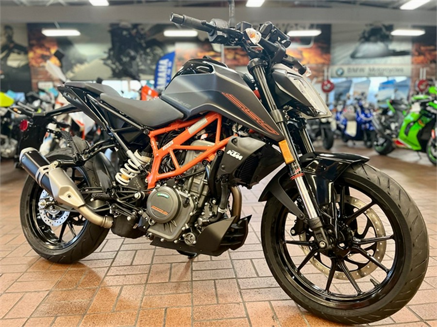 2023 KTM 390 Duke