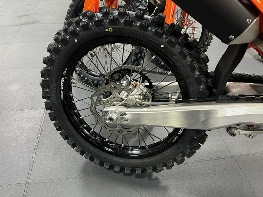 2025 KTM SX 300