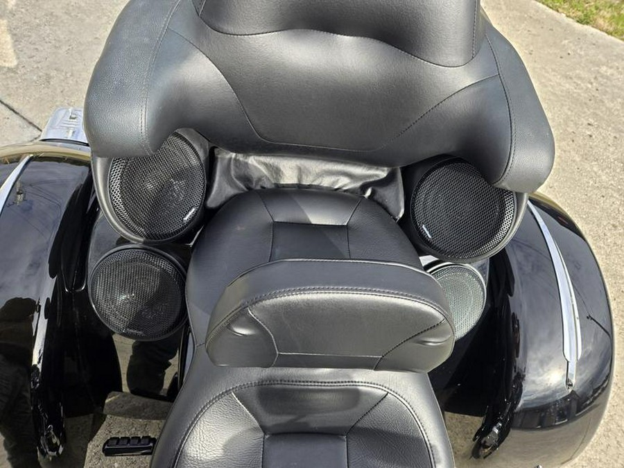 2019 Harley-Davidson® FLHTCUTG - Tri Glide® Ultra