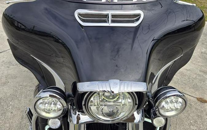 2019 Harley-Davidson® FLHTCUTG - Tri Glide® Ultra