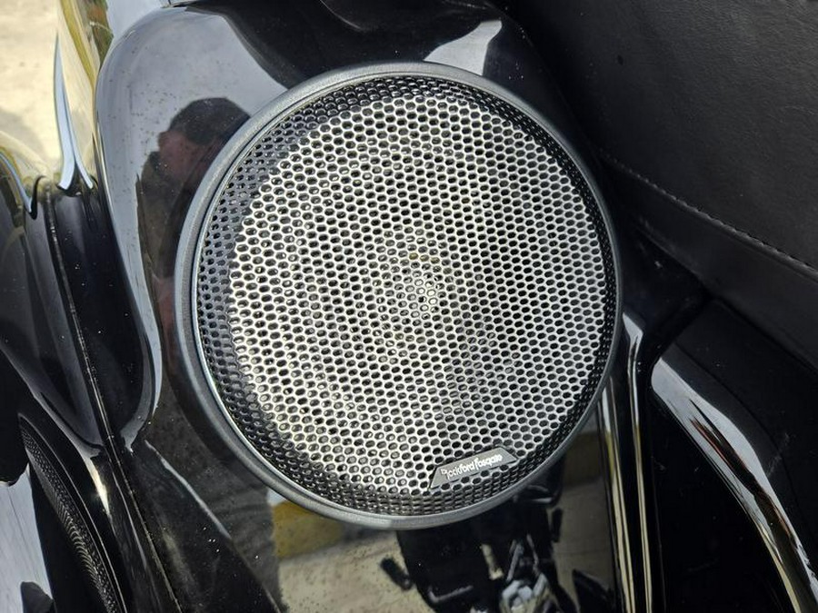 2019 Harley-Davidson® FLHTCUTG - Tri Glide® Ultra