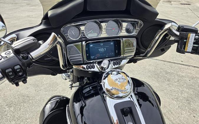 2019 Harley-Davidson® FLHTCUTG - Tri Glide® Ultra