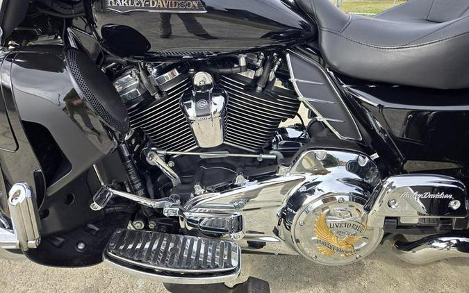 2019 Harley-Davidson® FLHTCUTG - Tri Glide® Ultra