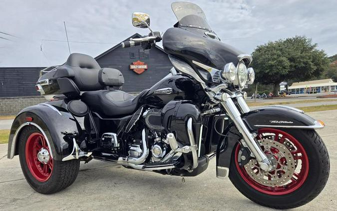 2019 Harley-Davidson® FLHTCUTG - Tri Glide® Ultra