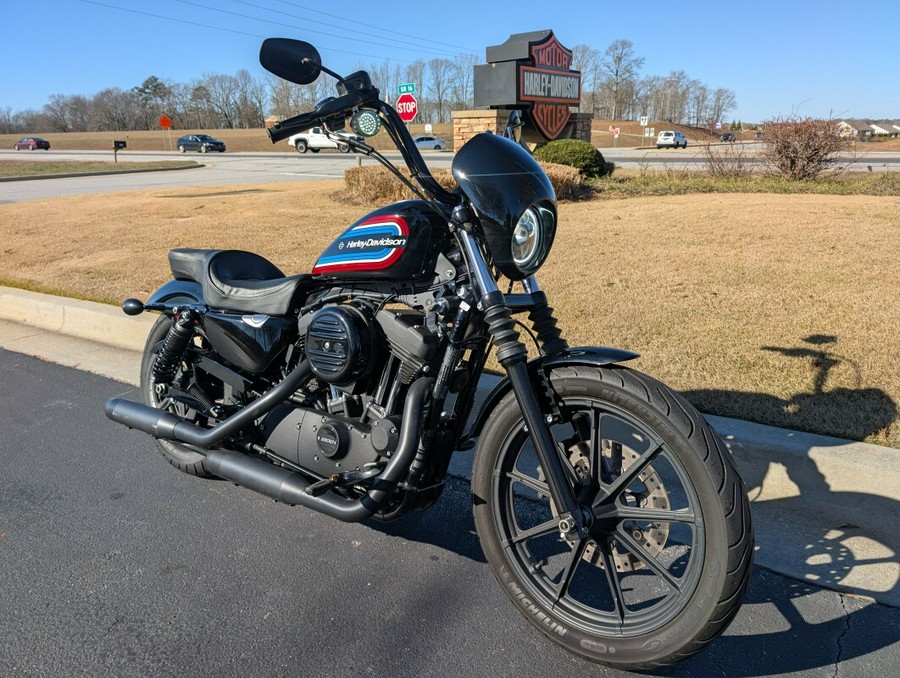 2020 Harley-Davidson® Iron 1200™ Vivid Black