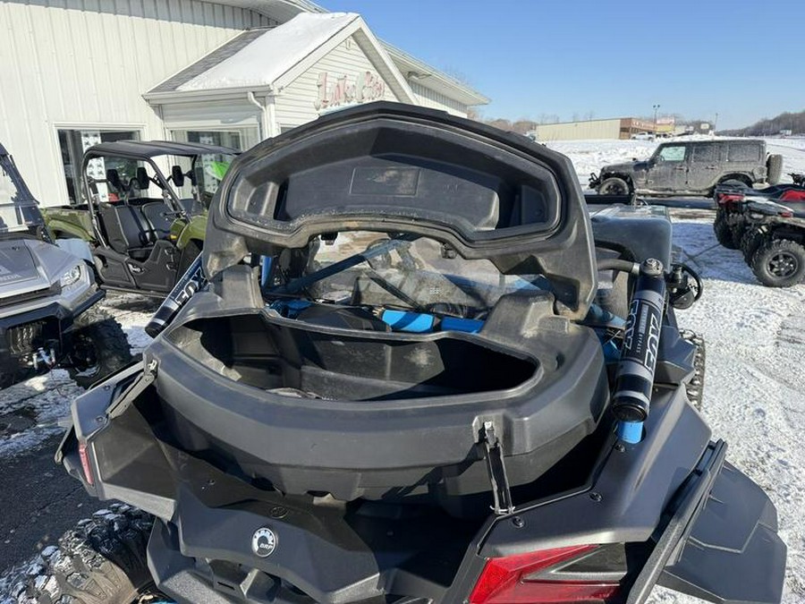 2019 Can-Am® Maverick™ X3 X™ rc Turbo R