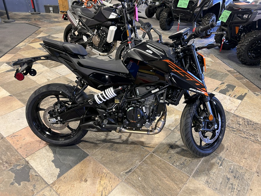 2026 KTM Duke 250