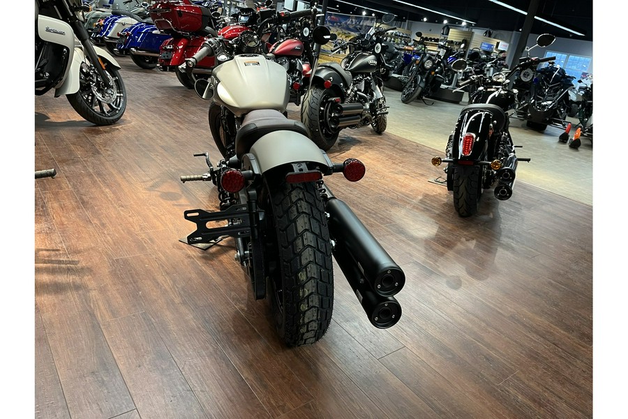 2024 Indian Motorcycle Scout® Bobber ABS - Silver Quartz Smoke