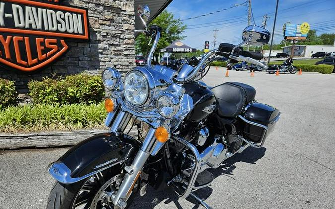 2017 Harley-Davidson® FLHR - Road King®