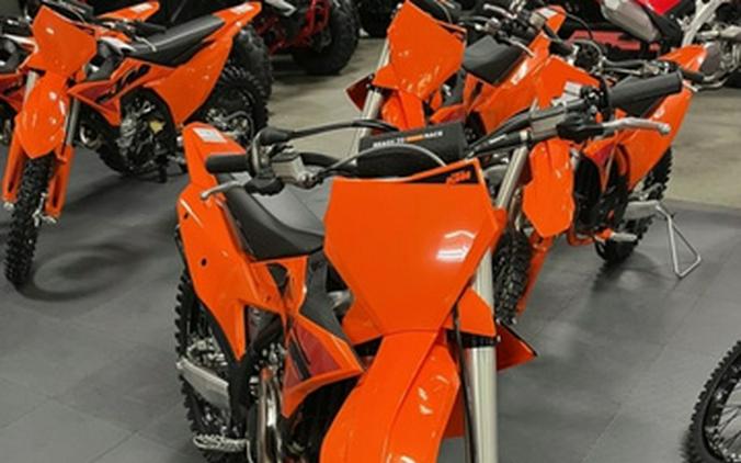 2025 KTM SX 300