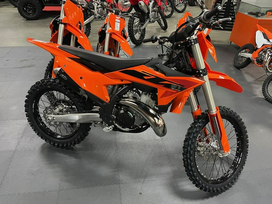 2025 KTM SX 300