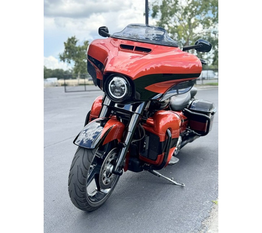 2017 Harley-Davidson FLHXSE - CVO Street Glide