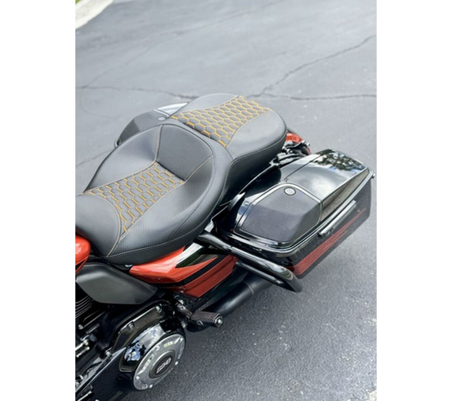 2017 Harley-Davidson FLHXSE - CVO Street Glide