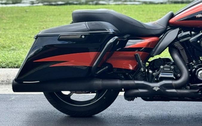 2017 Harley-Davidson FLHXSE - CVO Street Glide