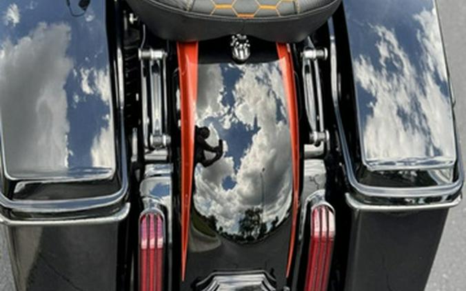 2017 Harley-Davidson FLHXSE - CVO Street Glide