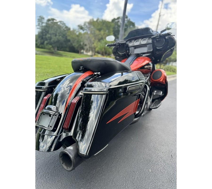 2017 Harley-Davidson FLHXSE - CVO Street Glide