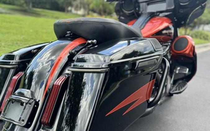 2017 Harley-Davidson FLHXSE - CVO Street Glide