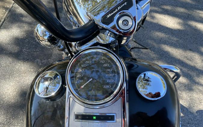 2016 Harley-Davidson® Road King® FLHR