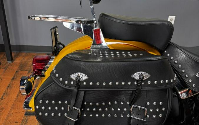 2011 Harley-Davidson® Heritage Softail® Classic CHROME YELLOW W/PINSTRIPE