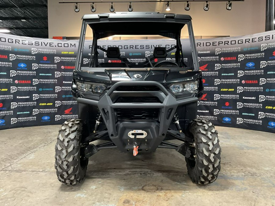 2026 Can-Am® Defender 6x6 XT HD10