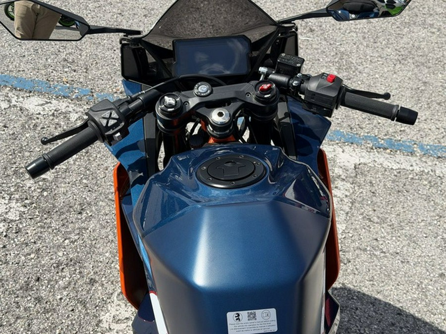 2024 KTM RC 390 390