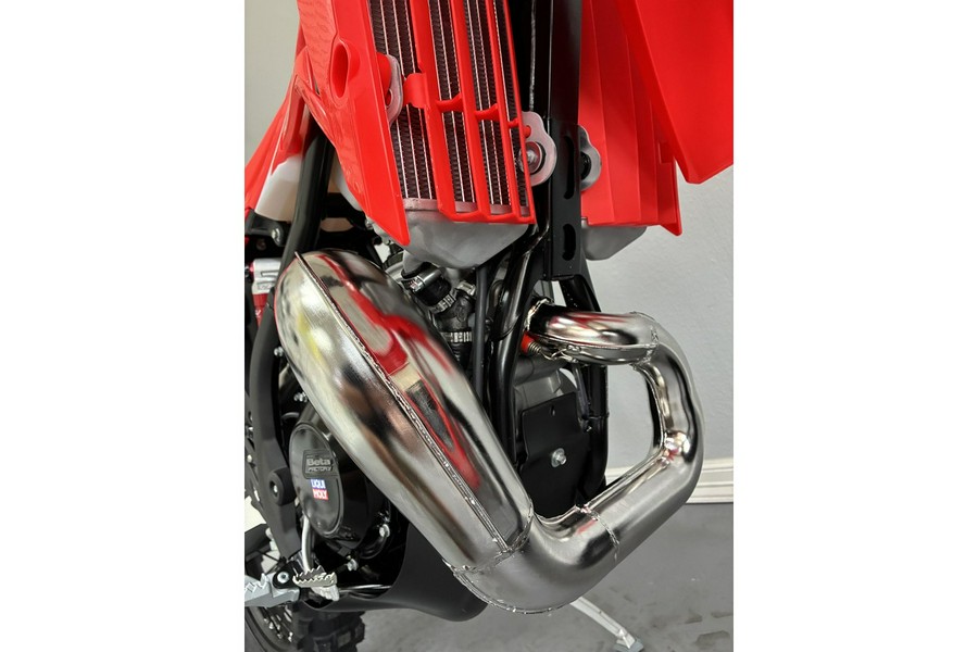 2027 Beta Motorcycles Xtrainer 300 Low Boy