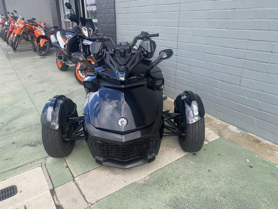 2021 Can-Am® Spyder® F3 SE6